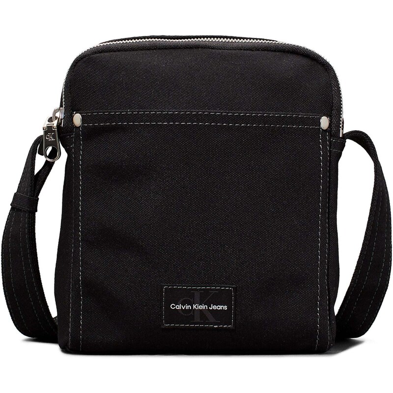 Calvin Klein Taška cez rameno Essentials čierna / biela 57241451