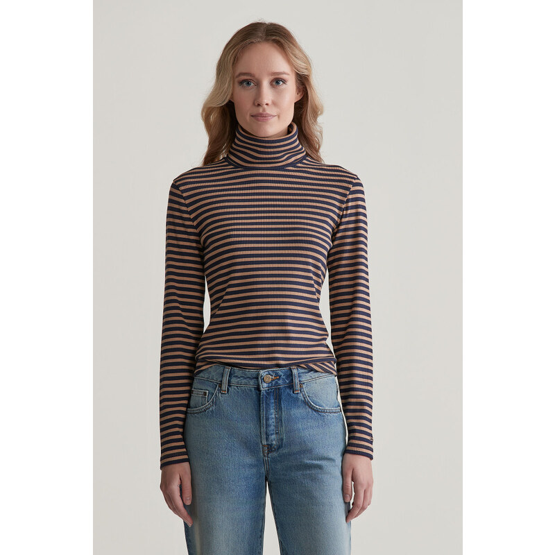 ROLÁK GANT SLIM STRIPED RIB TURTLENECK CARAMEL BEIGE 57453072