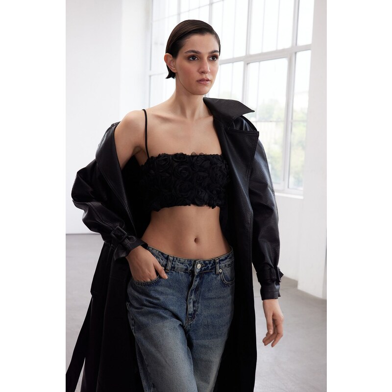 Trendyol Limited Edition Black 3D Floral Crop Bustier 57779024