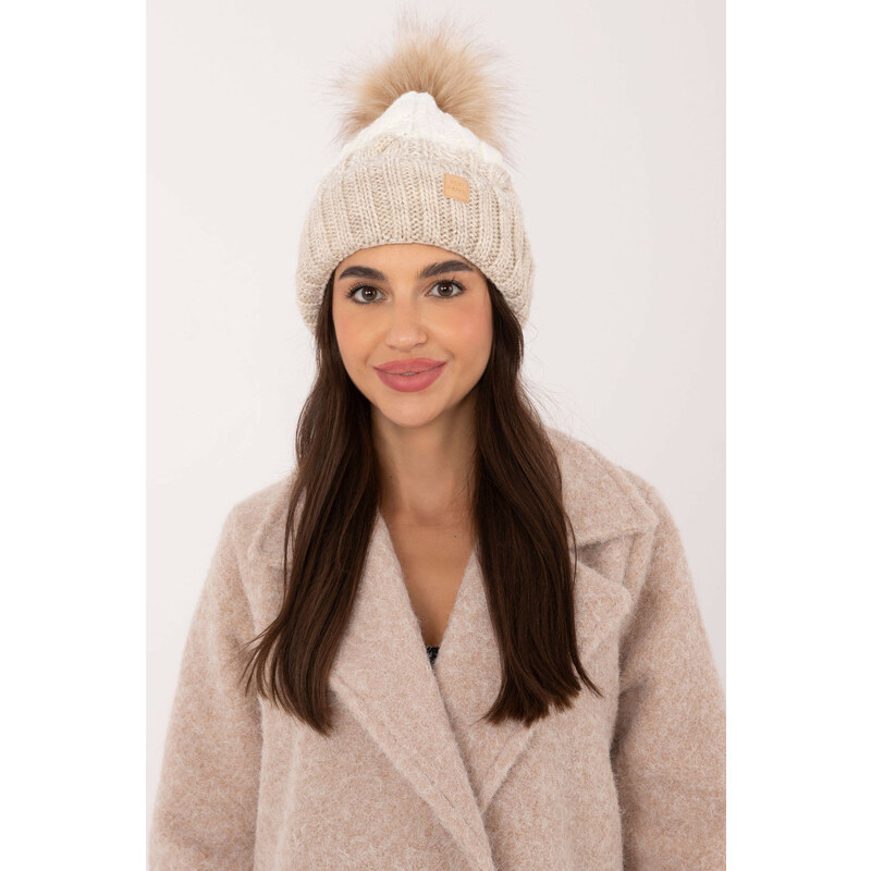 Cap model 201412 Rue Paris 58234992