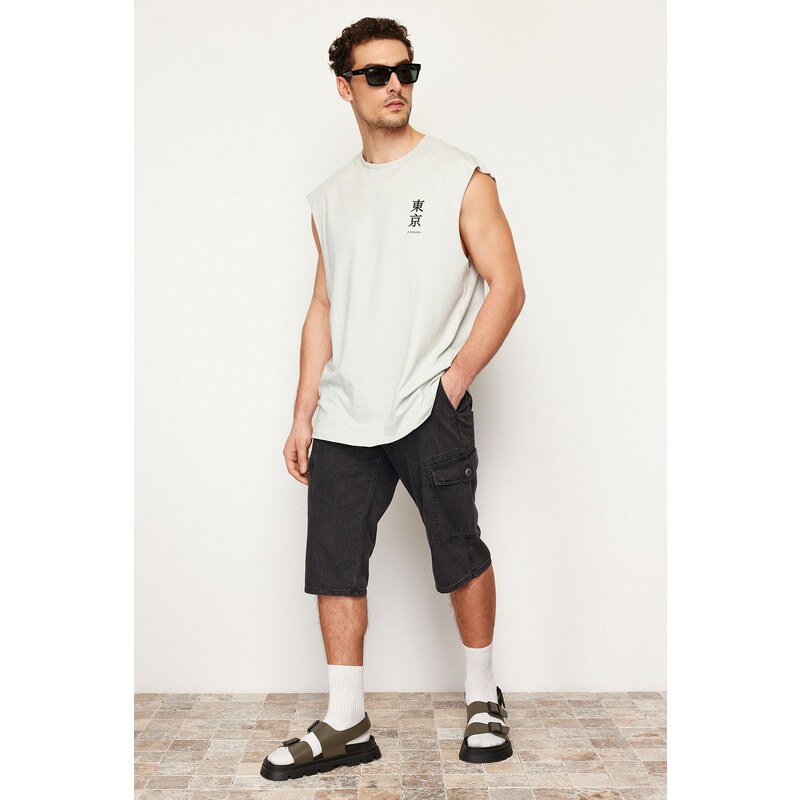 Trendyol Antracitové Bermudy s pravidelným pásom a cargo vreckami 50555002