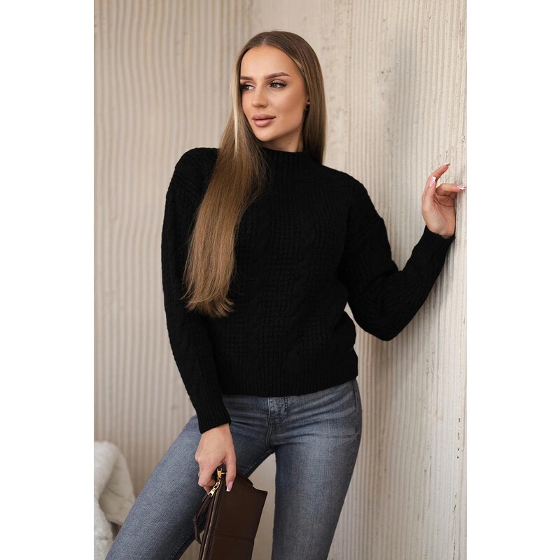 MladaModa Sveter s vrkočovým vzorom a stojačikom model 2024-7 čierny 58163654