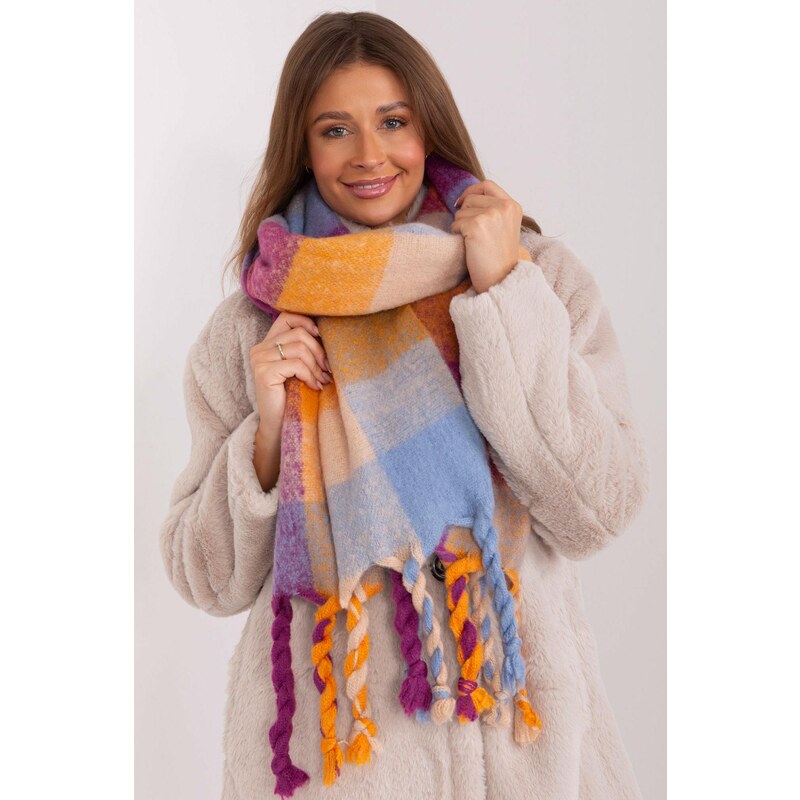 MladaModa Hrejivý károvaný šál so strapcami model 50197 fialový 59762337