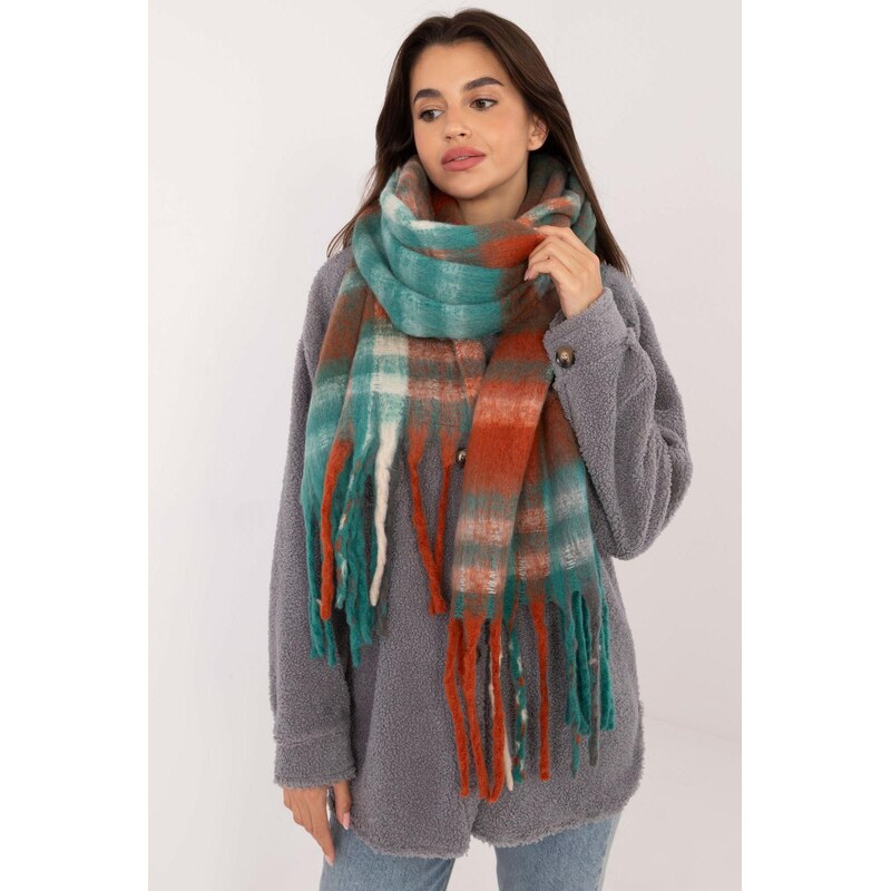 MladaModa Hrejivý károvaný šál so strapcami model 30121 zelený 59762338