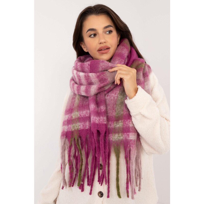 MladaModa Hrejivý károvaný šál so strapcami model 30121 tmavý ružový 59762343