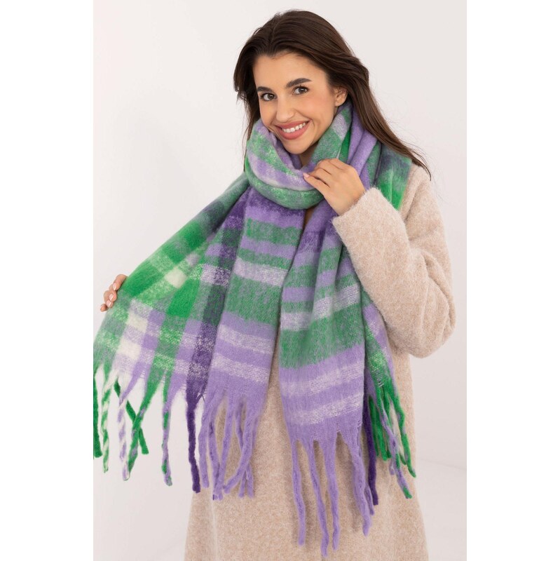 MladaModa Hrejivý károvaný šál so strapcami model 30121 farba lila 59762344