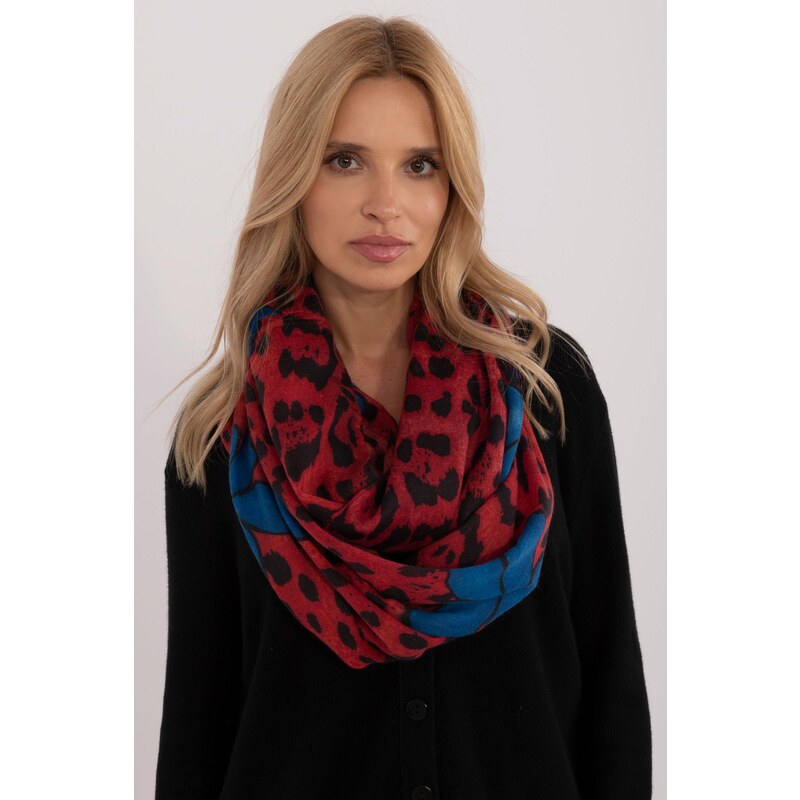 MladaModa Viskózová komínová šatka model 64680 červená 59762392