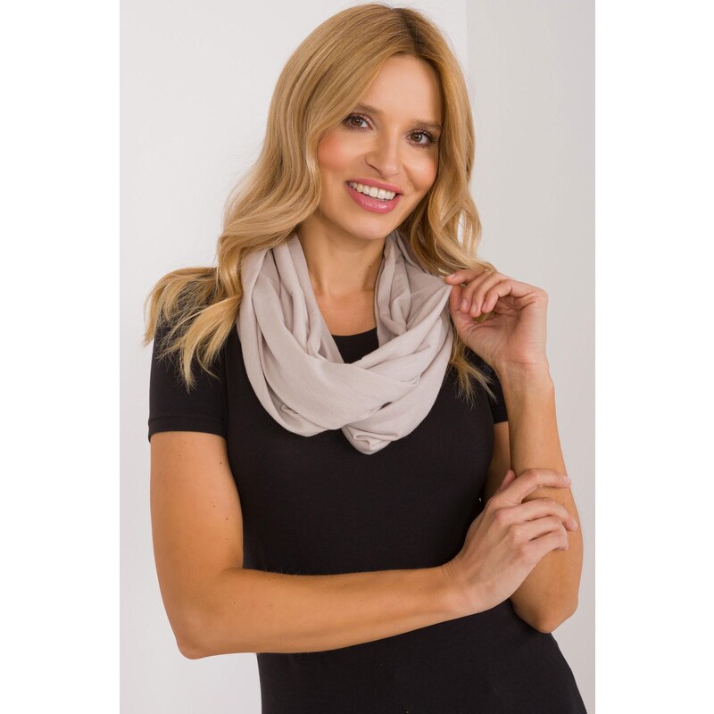 MladaModa Viskózová komínová šatka model 56031 béžová 59762417