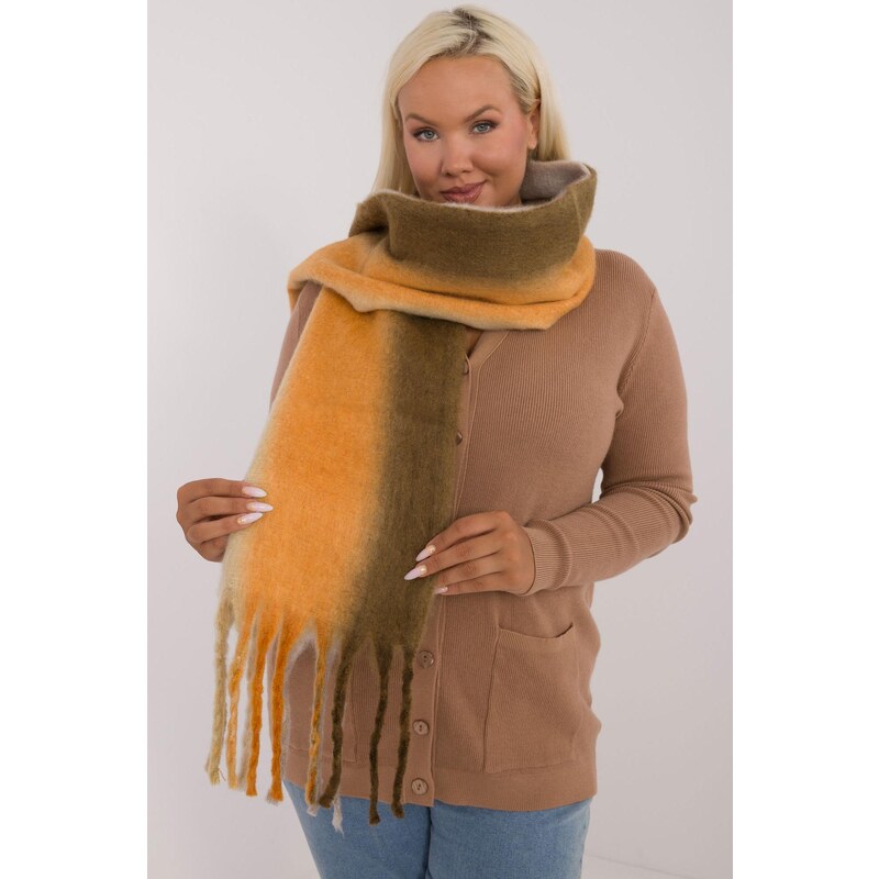 MladaModa Viacfarebný hrejivý šál so strapcami model 32050 farba khaki 59774728