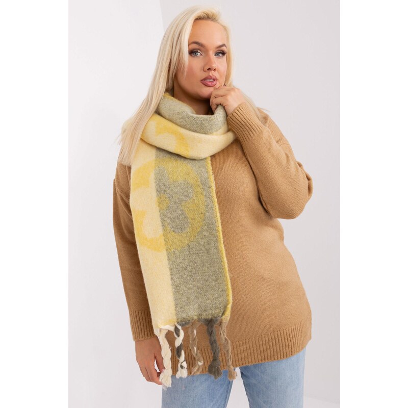 MladaModa Hrejivý vzorovaný šál s vrkočmi model 31601 svetlý žltý 59774745