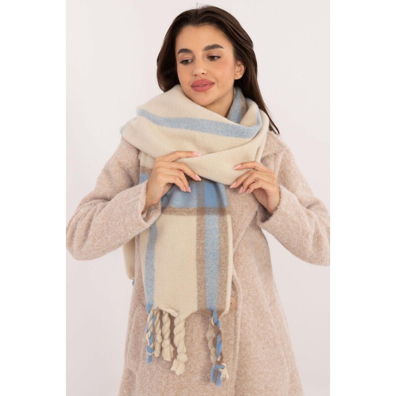 MladaModa Hrejivý károvaný šál s vrkočmi model 31533 svetlý béžový 59774763