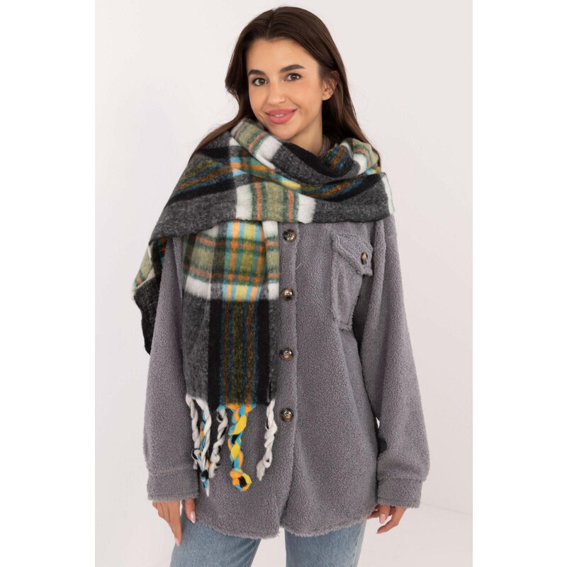 MladaModa Hrejivý károvaný šál s vrkočmi model 50103 čierny 59774755