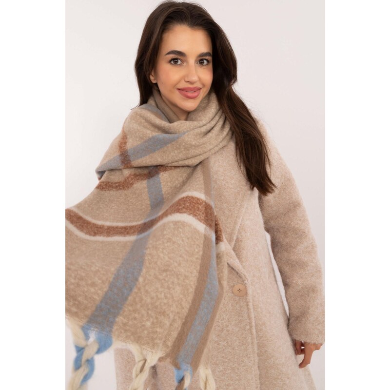 MladaModa Hrejivý károvaný šál s vrkočmi model 31533 béžový 59774764