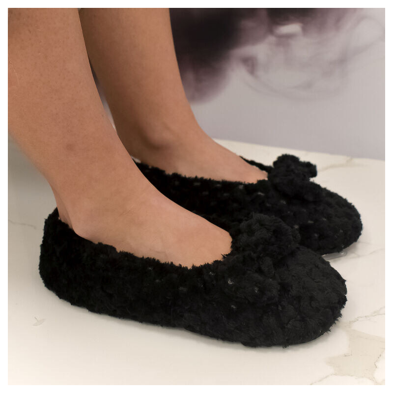 MR PAMUT Dámske plyšové čierne ponožky Cozy Bow 60223946