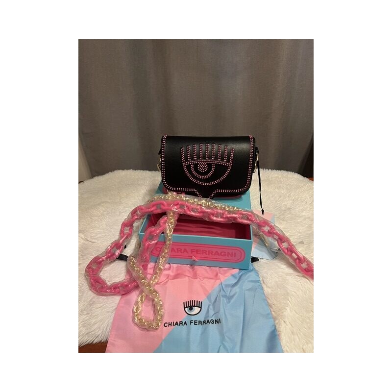 Dámska Kabelka CHIARA FERRAGNI - Range A Eyelike Bags black crossbody 60113446
