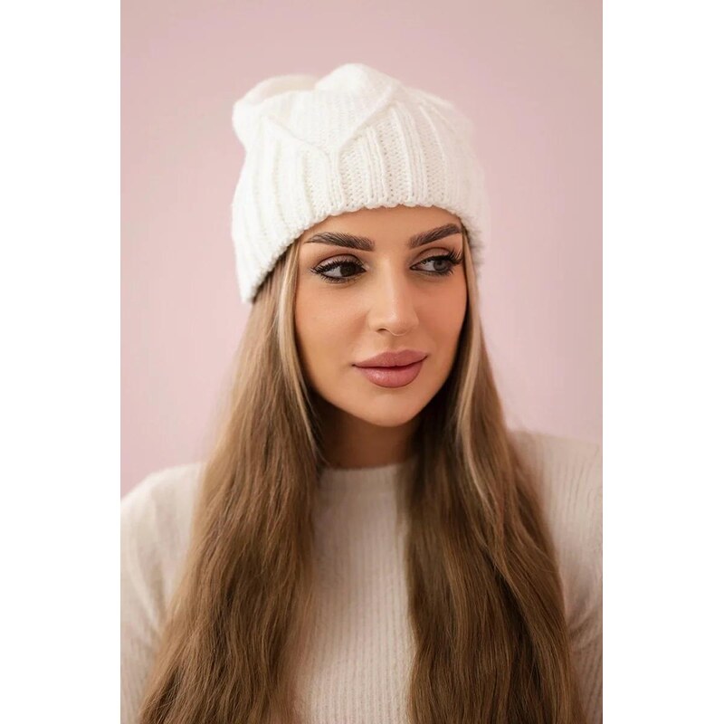 MladaModa Dámska čiapka Liliana K375 biela 46491290