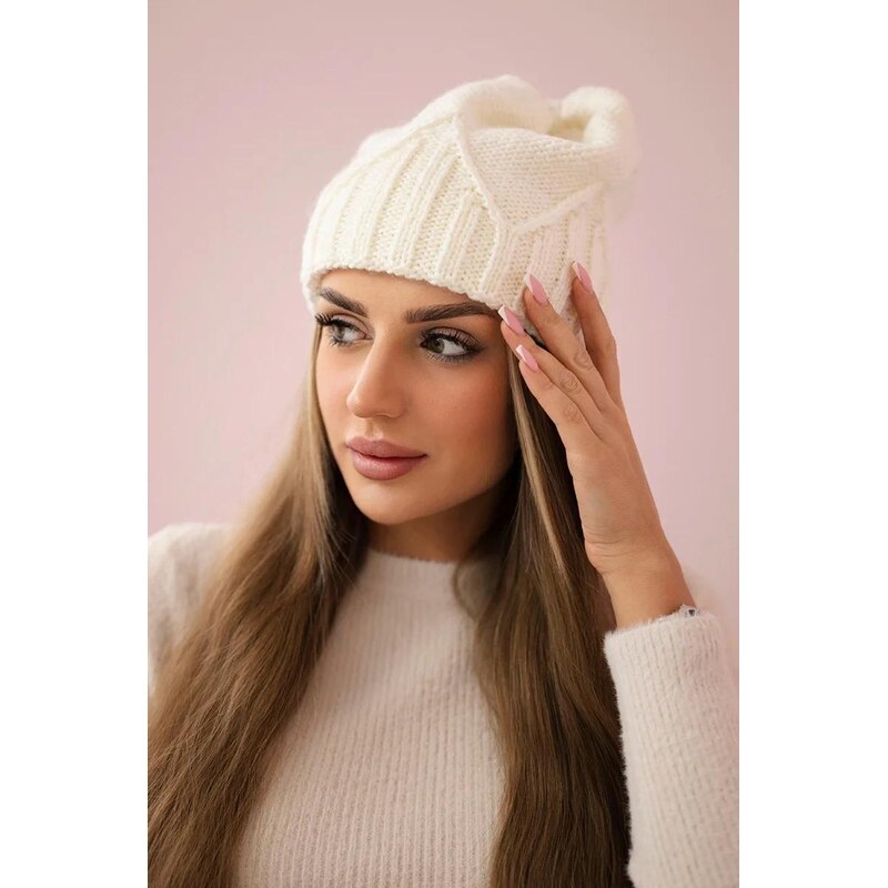 MladaModa Dámska čiapka Liliana K375 farba ecru 46491292