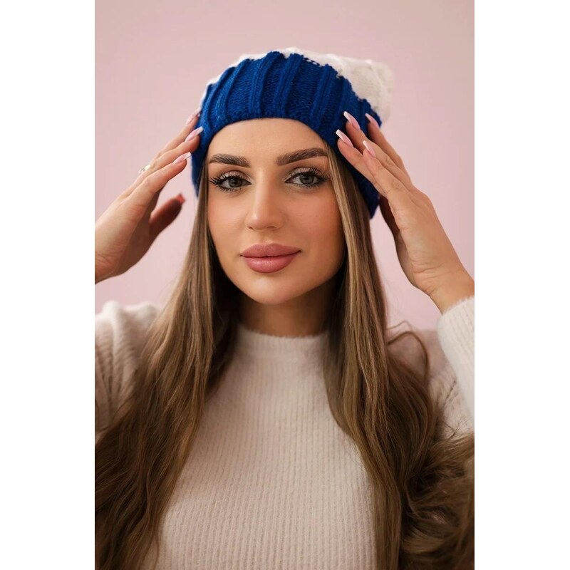 MladaModa Dámska čiapka s brmbolcom Milano K203 farba ecru+kráľovská 36917970