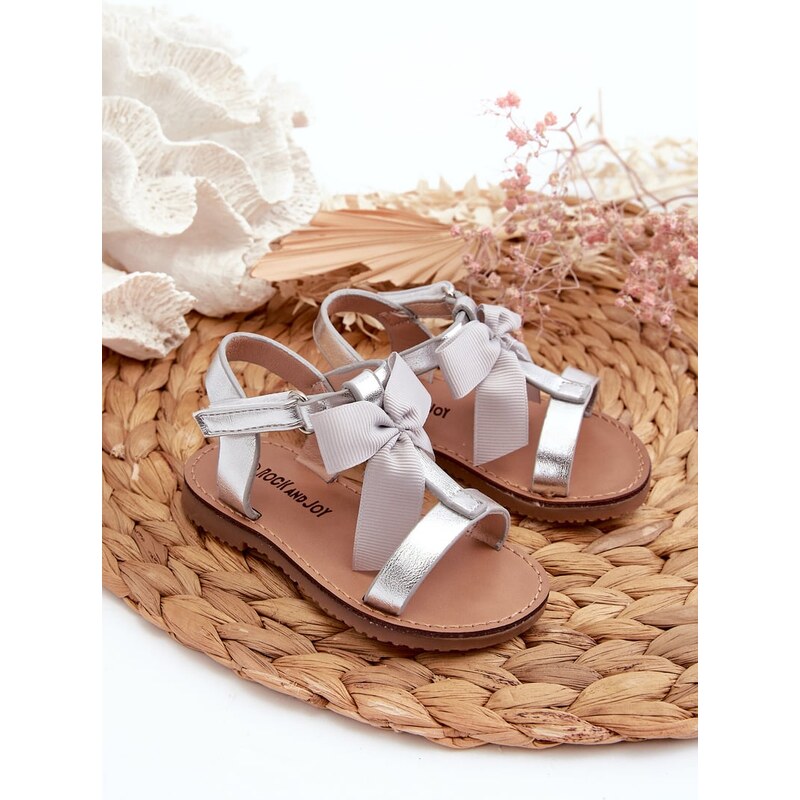 Boto FR1 Detské Sandále S Mašľou Na Suchý Zips Strieborné Joratia 60728848