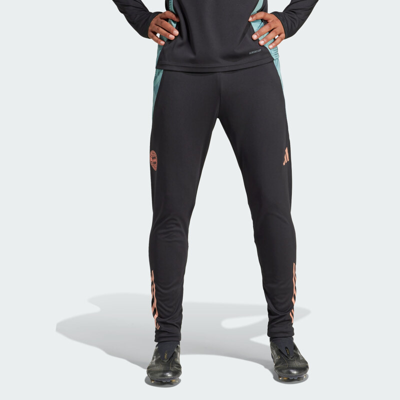 Adidas Tepláky FC Bayern Tiro 24 Training 60840356