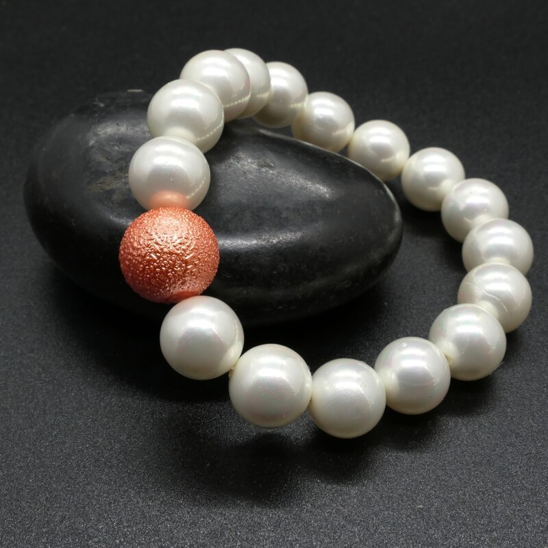 CITY STORM Dámsky náramok zo shell perál v kombinácii s korálkou 66888798