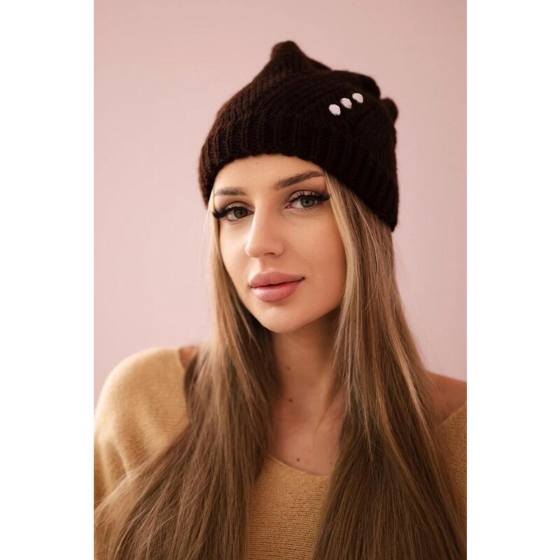 MladaModa Dámska čiapka so zirkónmi K394 hnedá 46491224