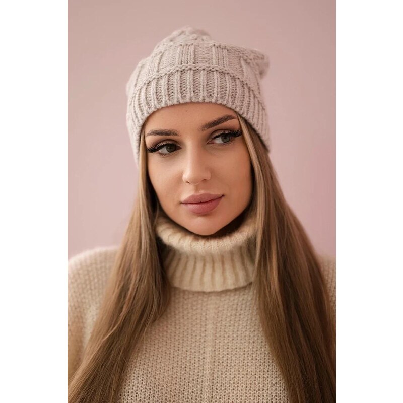 MladaModa Dámska čiapka Marta K231 svetlá béžová 36492474