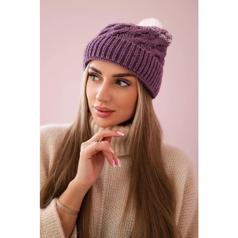 MladaModa Dámska čiapka s brmbolcom Ilona K218 fialová+biela 36429327