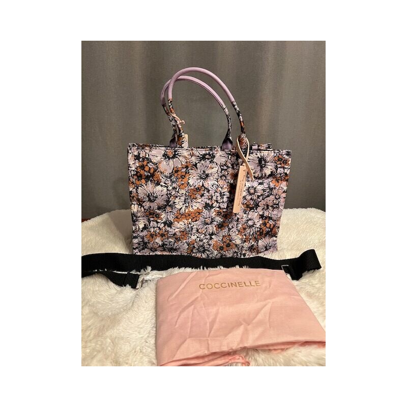 Dámska Kabelka Coccinelle flowers 60996999