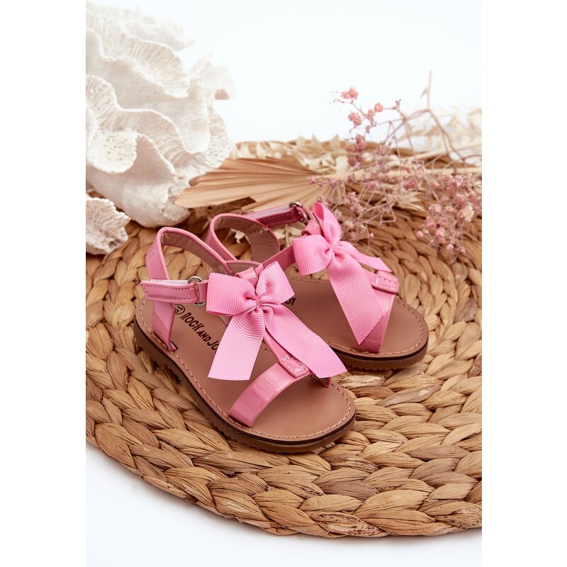 Boto Ružové detské lakové sandálky s mašľou na suchý zips Joratia 64644053