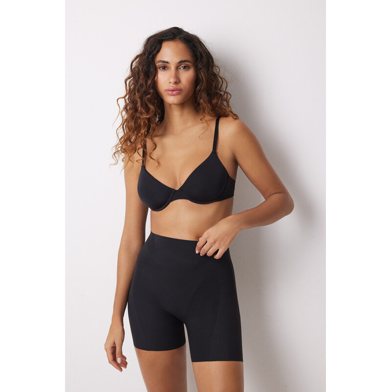 womensecret Čierne zoštíhľujúce a push-up šortky 61251993