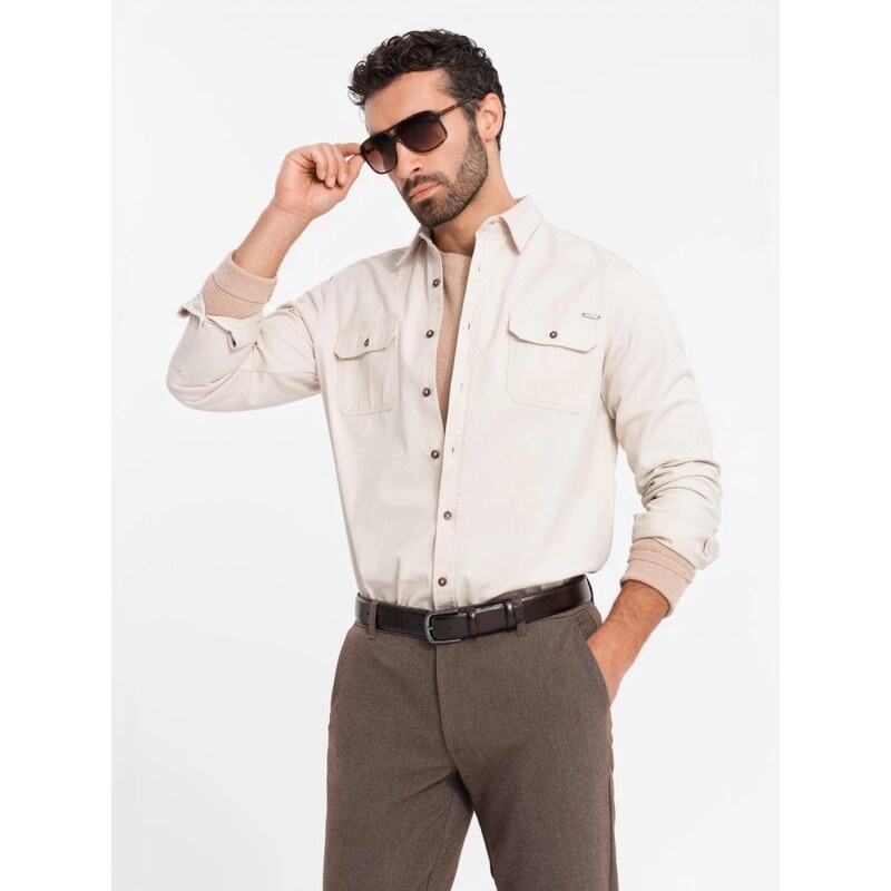 Ombre Clothing Ležérna krémová košeľa s vreckami na gombíky V1 SHCS 48949280