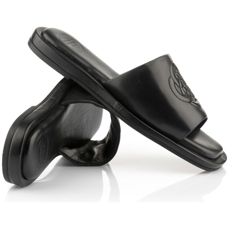 ŠĽAPKY GANT KHIARA BLACK 62550439