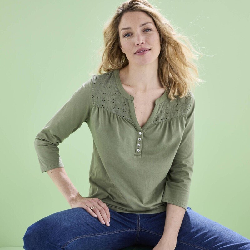 Tričko s výstrihom na gombíky, 3/4 rukávmi a madeirou khaki 036 61843758