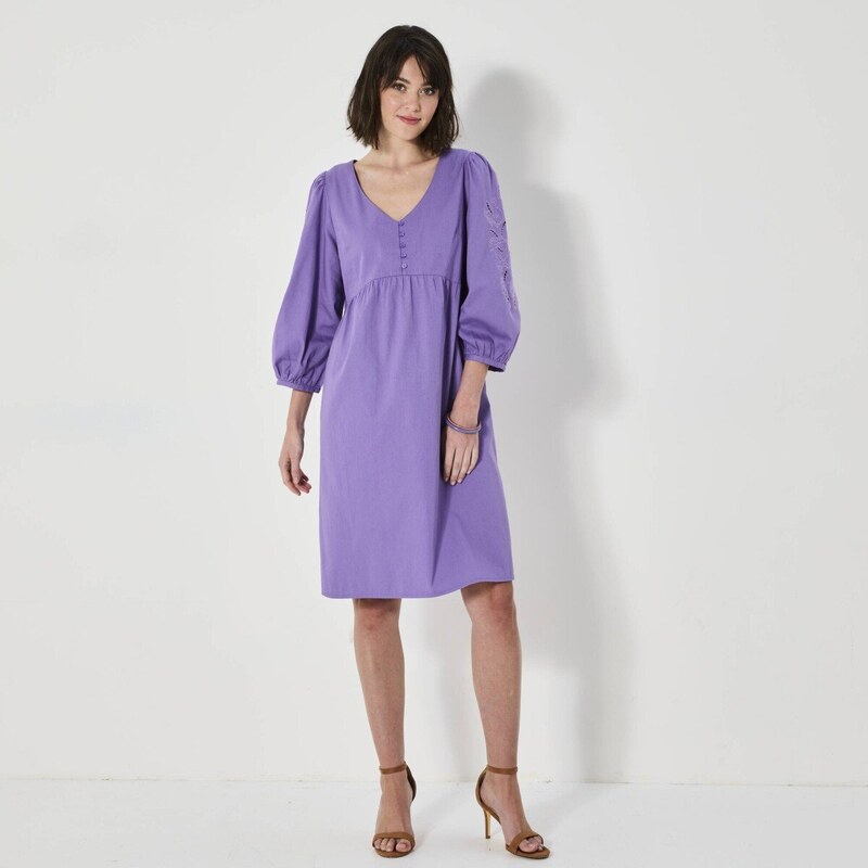 Jednofarebné krátke rozšírené šaty s výšivkou fialová 038 Blancheporte 61843900