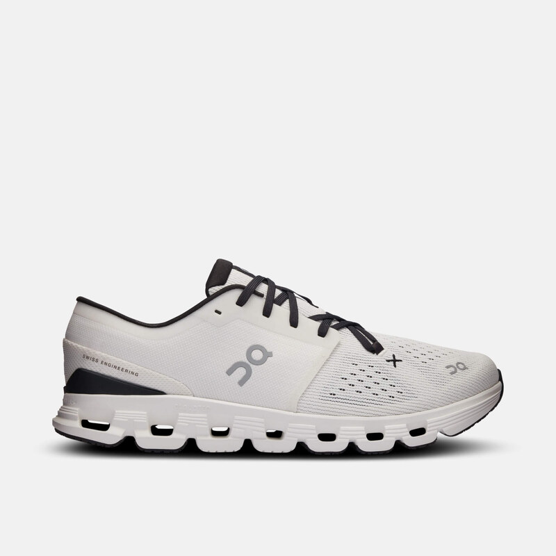 Pánske biele bežecké tenisky On Cloud X 4 65297567