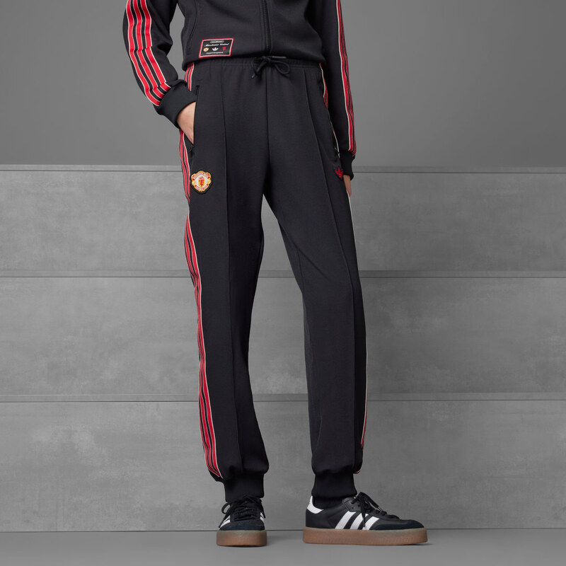 Adidas Tepláky Manchester United Terrace Icons 62186249