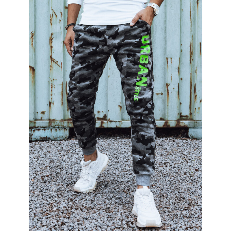 BASIC Čierno-sivé pánske tepláky s maskáčovým vzorom UX4441 57479052