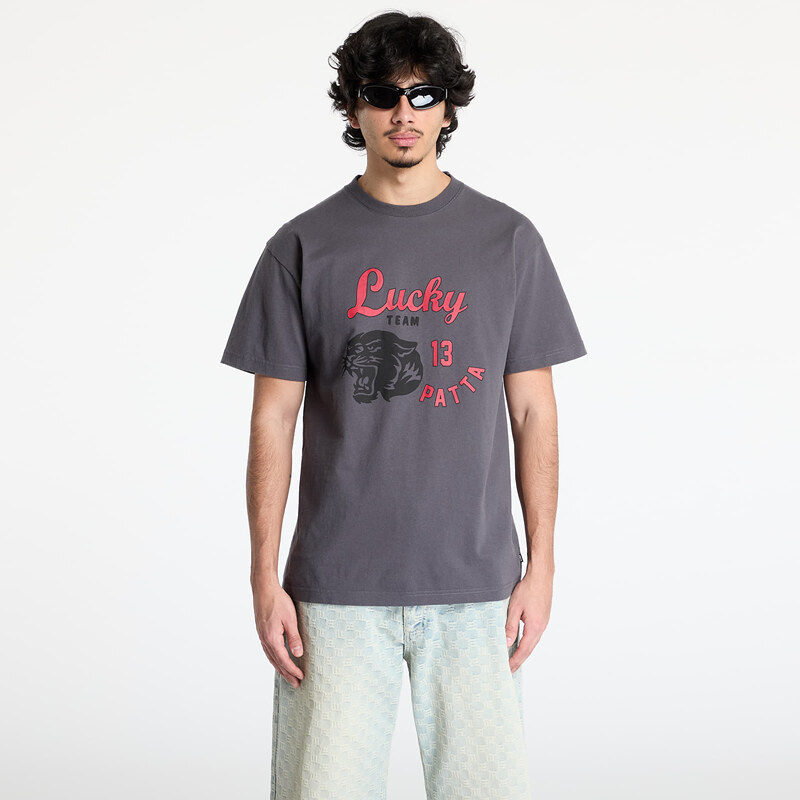 Tričko Patta Lucky Team T-Shirt UNISEX Forged Iron S 62482353