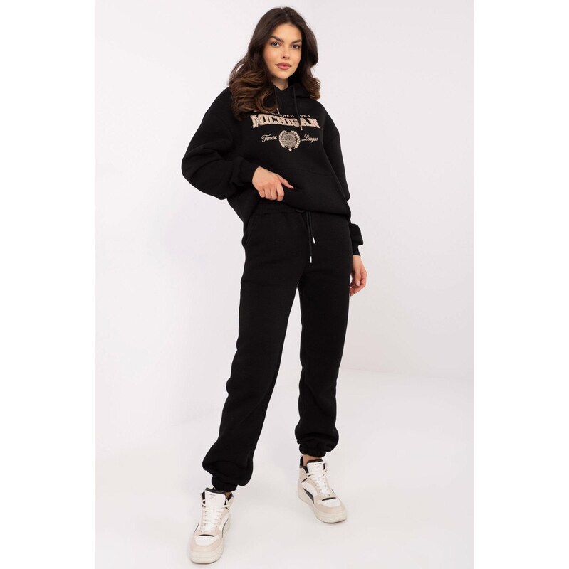 MladaModa Zateplená tepláková súprava Michigan s klokankou čierna 62639696