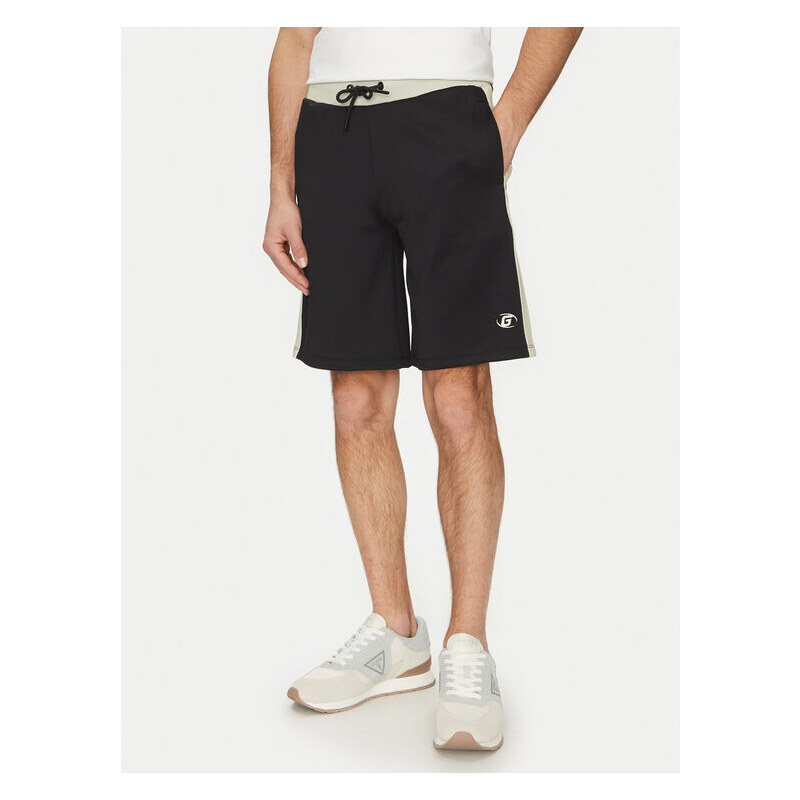 Športové kraťasy Guess 62742232