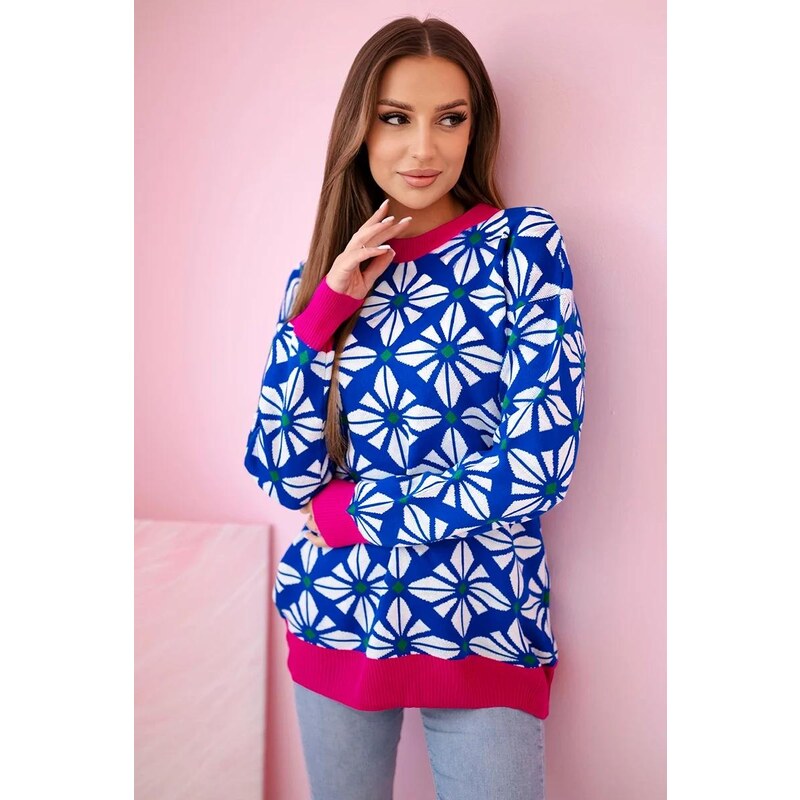 MladaModa Sveter s geometrickým motívom model 8032 farba kráľovská 58163723