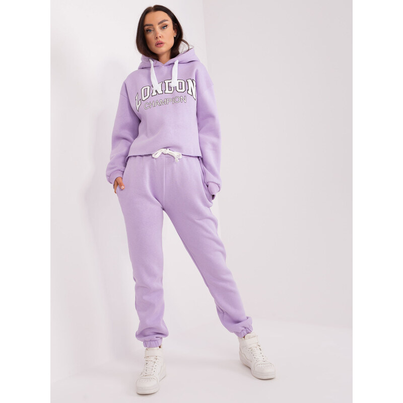 BASIC Svetlofialová teplákovka Laraina s bielym nápisom London -EM 46210218