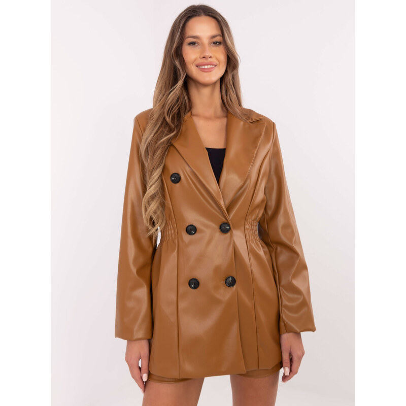ITALY MODA Camel dámske koženkové sako s ramennými vypchávkami DHJ-MA 66150392
