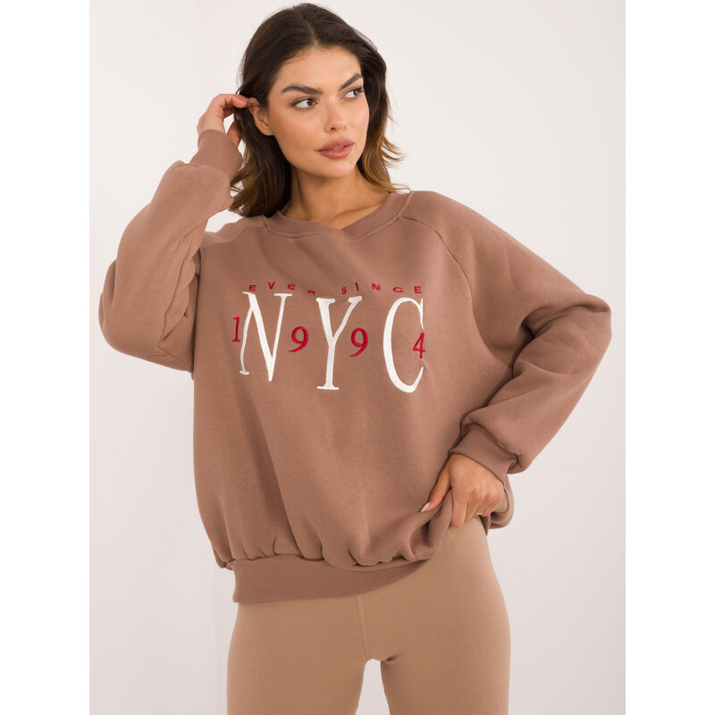 BASIC Svetlohnedá mikina s výšivkou NYC EM-BL-857.88- light brown 57302887