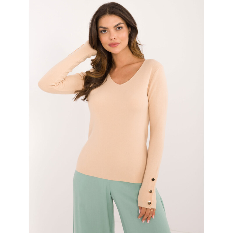 ITALY MODA Svetlobéžový sveter s V výstrihom a ozdobnými cvočkami AT 57956340