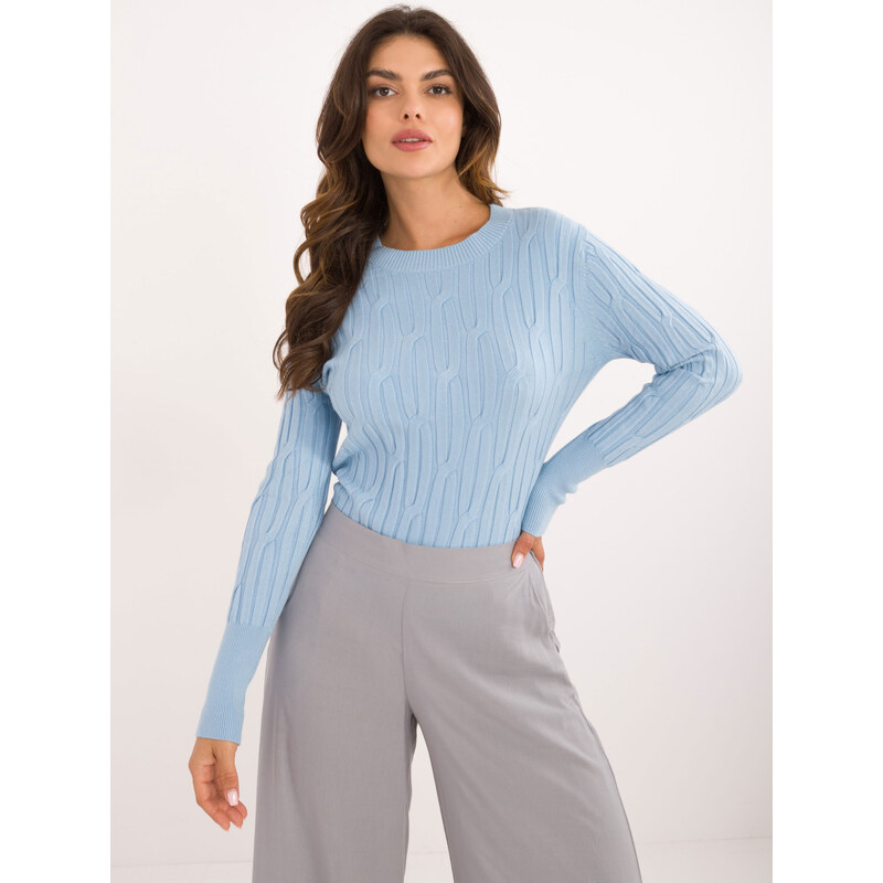 ITALY MODA Svetlomodrý klasický sveter s okrúhlym výstrihom AT-SW-2338 59689626