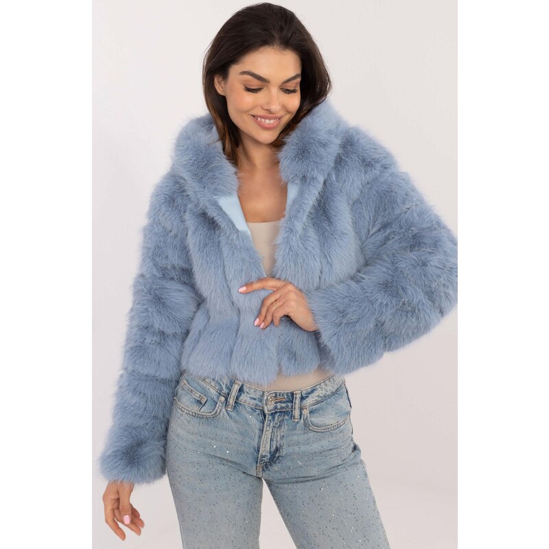 MladaModa Kožušinková bunda s kapucňou model 37896 svetlomodrá 65626863