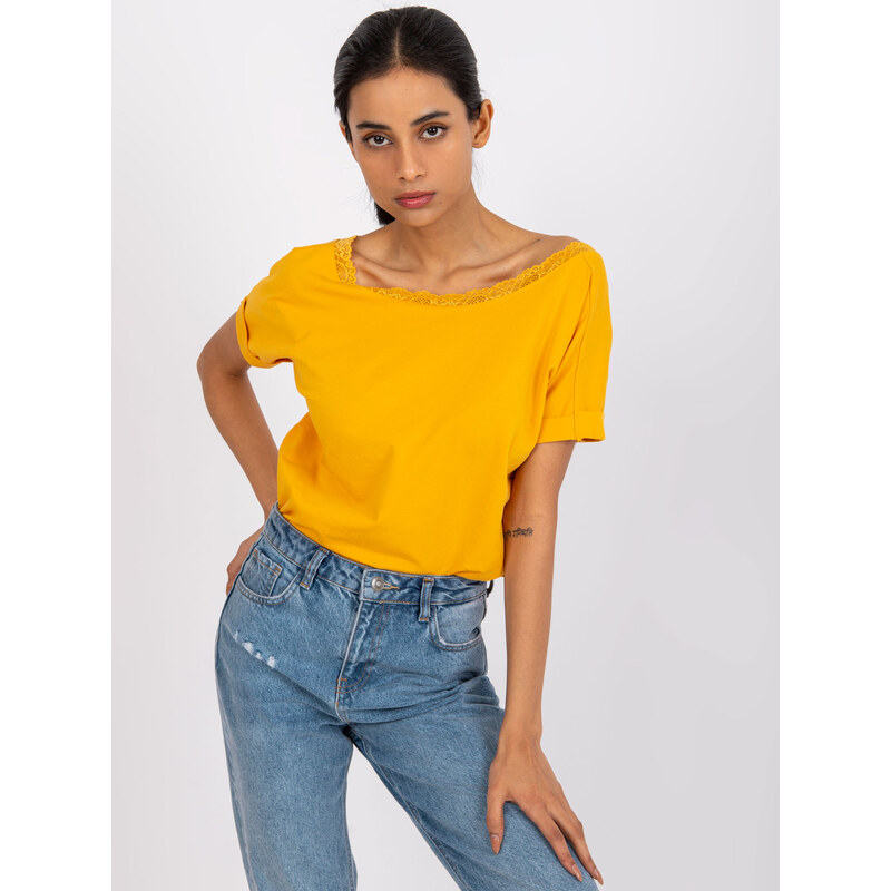 RUE PARIS Svetlo oranžové klasické tričko Salma zdobené čipkou -RV-BZ 57949373