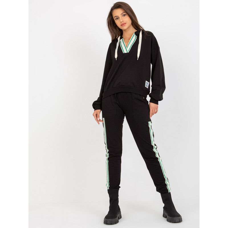 RELEVANCE Čierna teplákovka s pruhom -RV-KMPL-8297.52Pblack 57950917